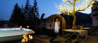 史托里科雷吉娜飯店