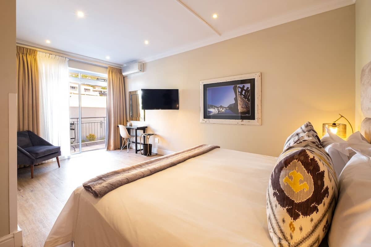 Premier Room