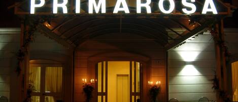 EntrĂ©e de lâhĂ©bergement