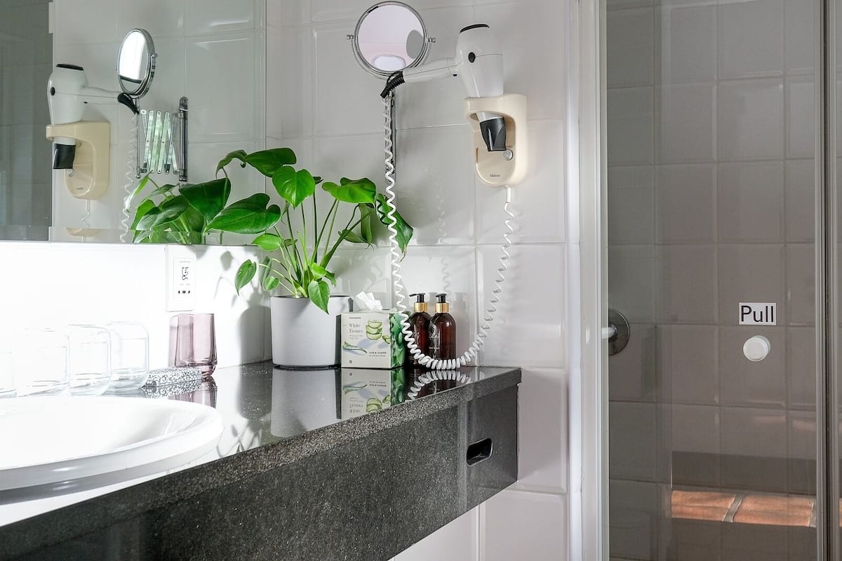 family double en-suite with children’s loft room, accessible, ocean view | bathroom | hair dryer, dressing gowns, towels, soap