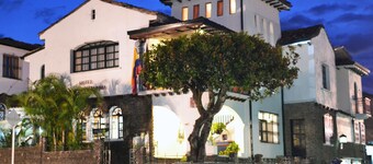 海雷利亞殖民風飯店