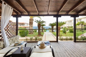 Junior Suite, Sea View | Terrace/patio
