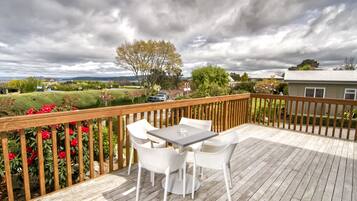 Family Room | Balcony