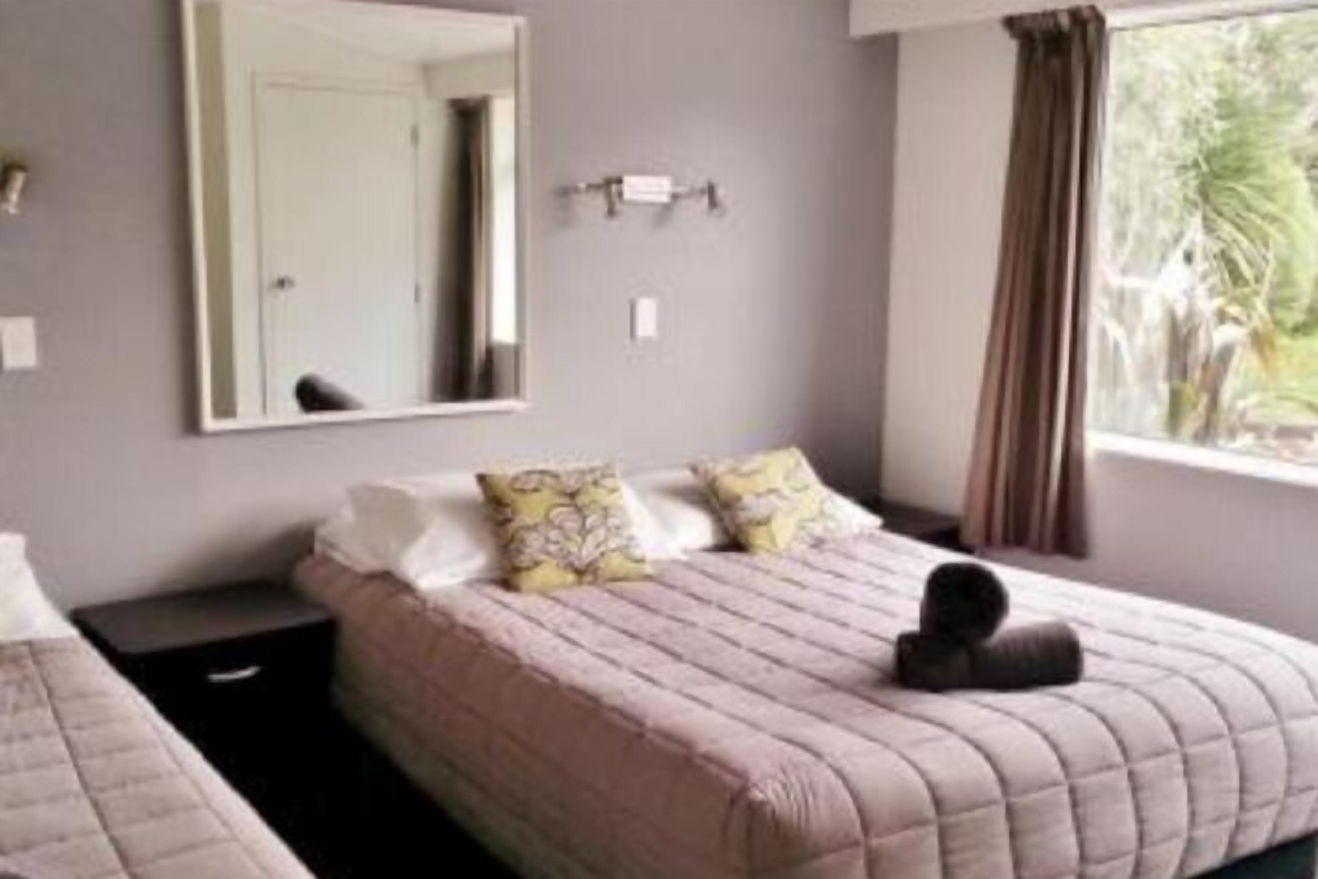 Individually decorated, individually furnished, free WiFi, bed sheets