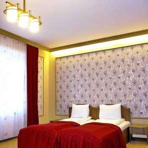 Bureau, Wi-Fi gratuit, draps fournis