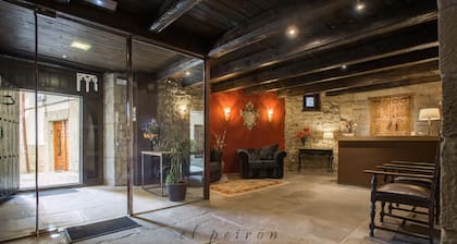 Hotel El PeirĂłn