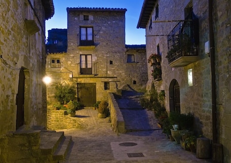 Exterior. Hotel El Peirón