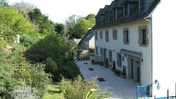 Façade de lâhĂ©bergement