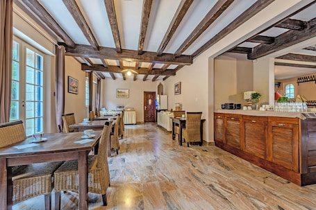 Daily buffet breakfast (EUR 12 per person)