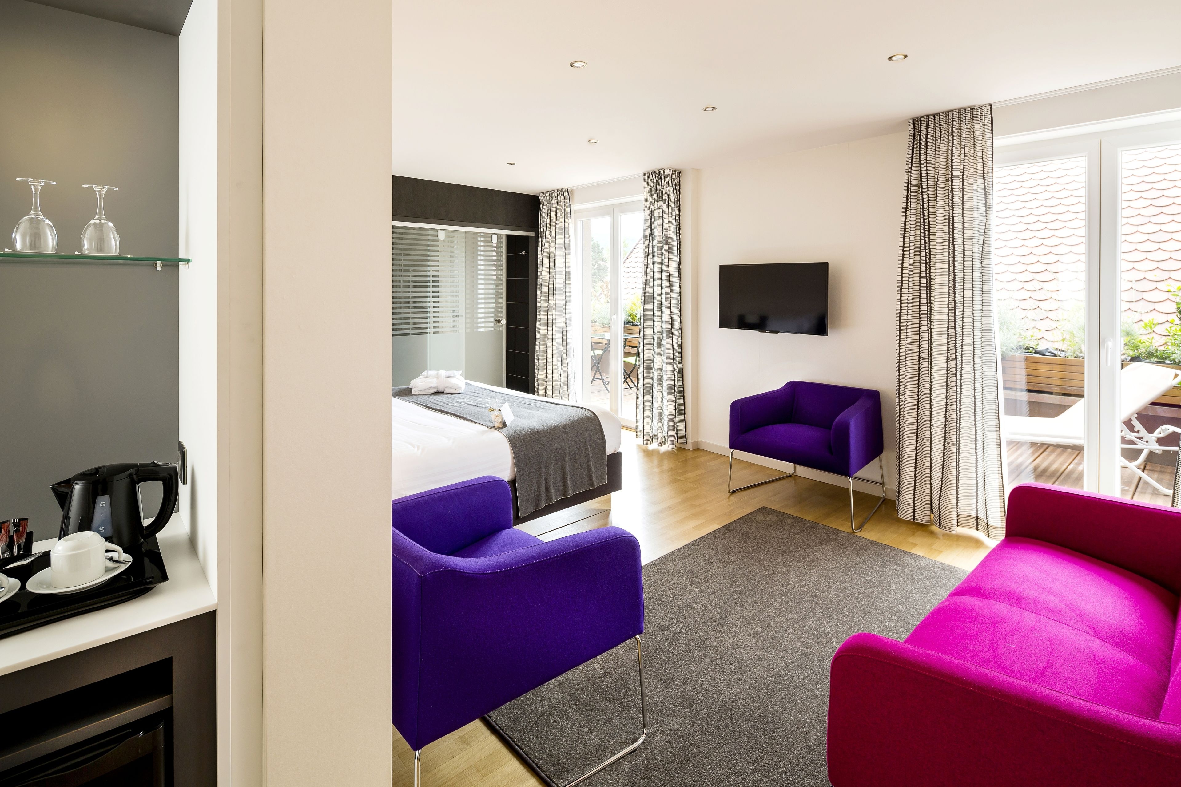 standard apartment | minibar, in-room safe, desk, free wifi