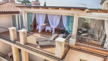 Rooftop terrace