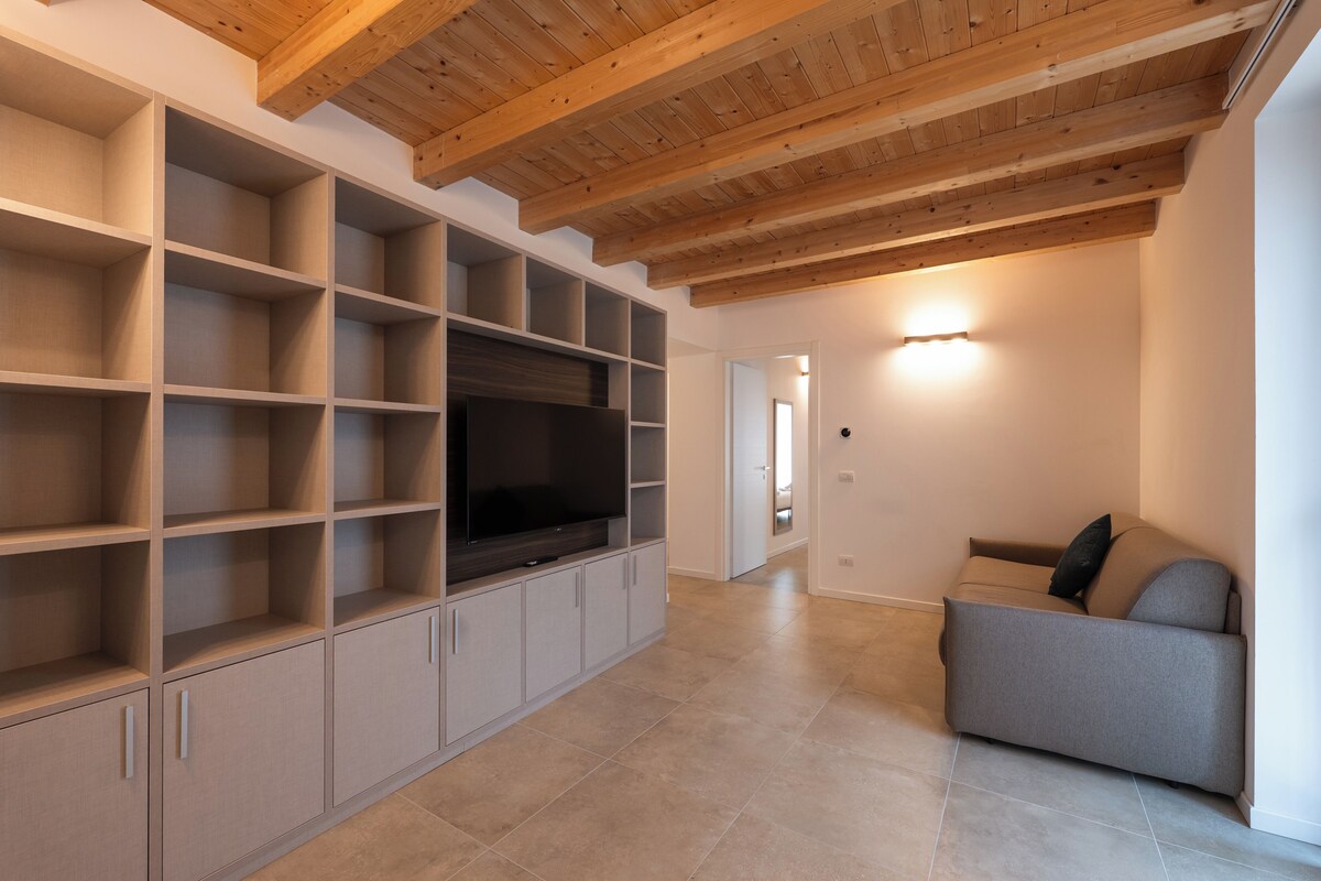 Deluxe Four-Room Apartment | Ropa de cama hipoalergénica, edredones de plumas, minibar y caja fuerte