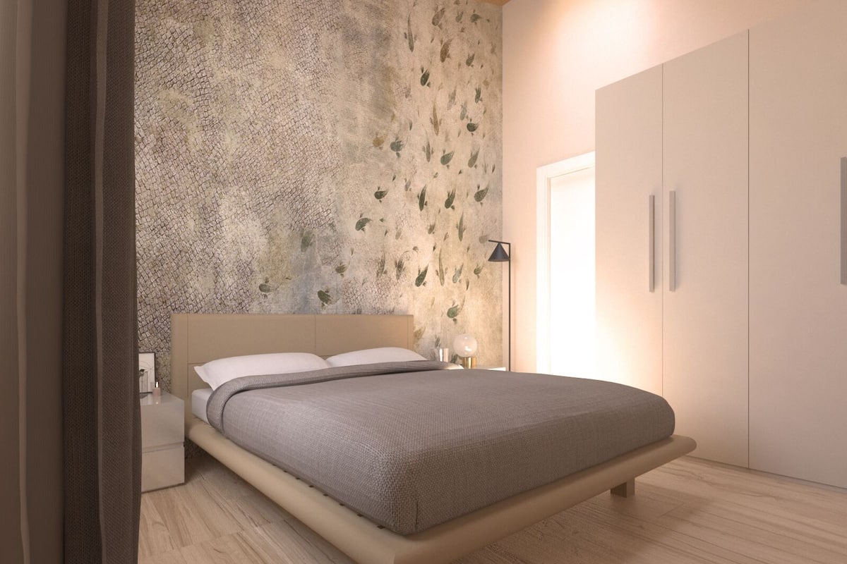 1 bedroom, hypo-allergenic bedding, down duvets, minibar