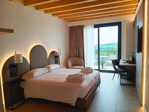 Quarto design | Roupas de cama antialérgicas, edredons de pluma, frigobar