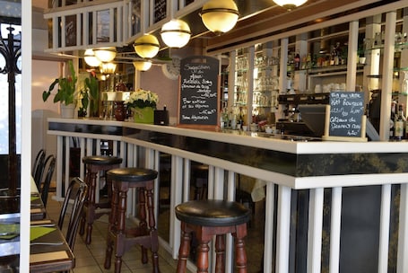Bar (en la propiedad)