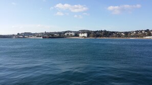 Beach nearby - The Baytree (Torquay)