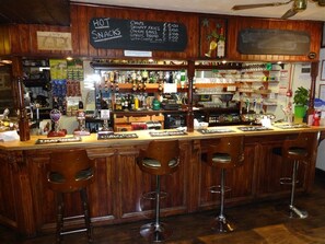 Bar (en la propiedad)