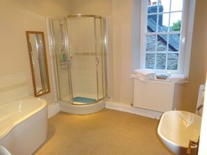 Suite, Ensuite (R1) | Bathroom - The Quarrymans Rest (Tiverton)