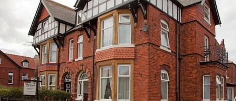 Façade de l’hébergement