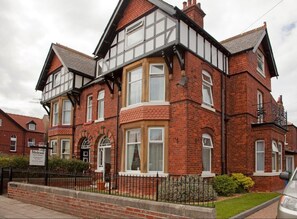Front of property - The Whalebone Arch (Whitby)