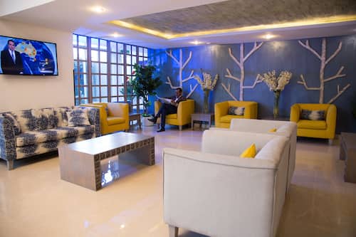 Lobby-Lounge