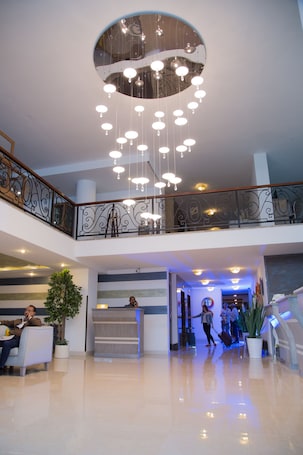 Concierge desk