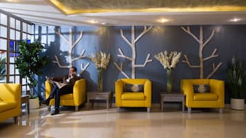 Sala de estar en el lobby