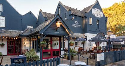 The Avon Causeway Hotel