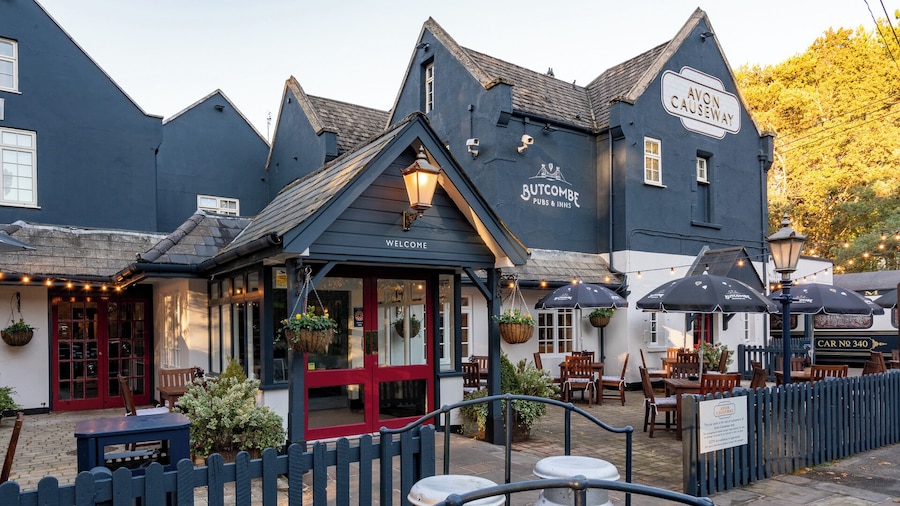 The Avon Causeway Hotel