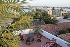 Terrace/patio - Hotel La Residence (St. Louis)
