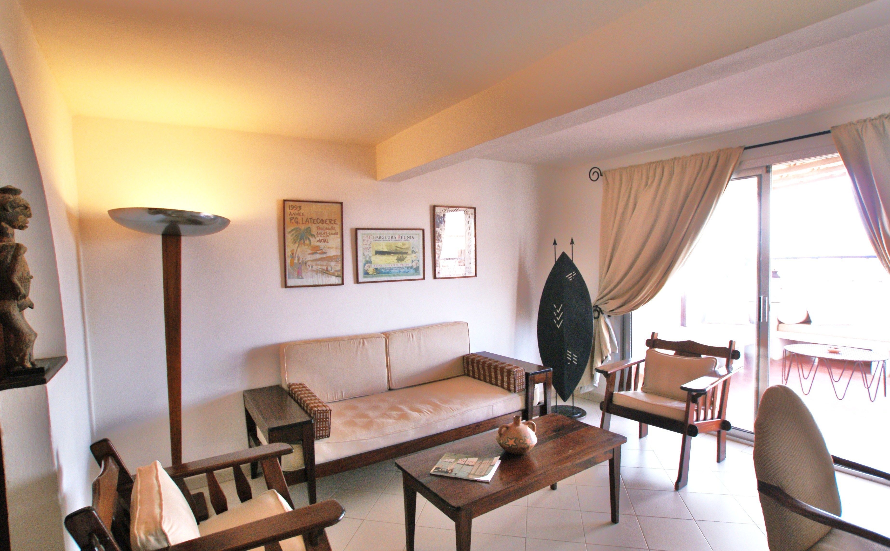 Camera tripla | Area soggiorno | TV 55 pollici con canali satellitari