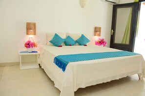 Classic Single Room | Minibar, in-room safe, blackout drapes, free WiFi - Hotel Africa Queen (La Somone)