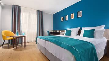 Standard-Doppelzimmer | Schreibtisch, kostenloses WLAN, Bettwäsche