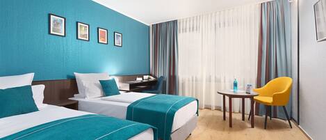 Standard tvåbäddsrum - 1 sovrum | 1 sovrum, skrivbord, gratis wi-fi och sängkläder