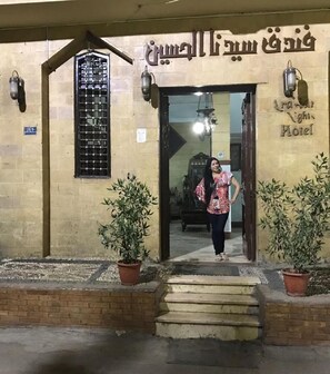 Exterior - Arabian Nights Hotel (Cairo)