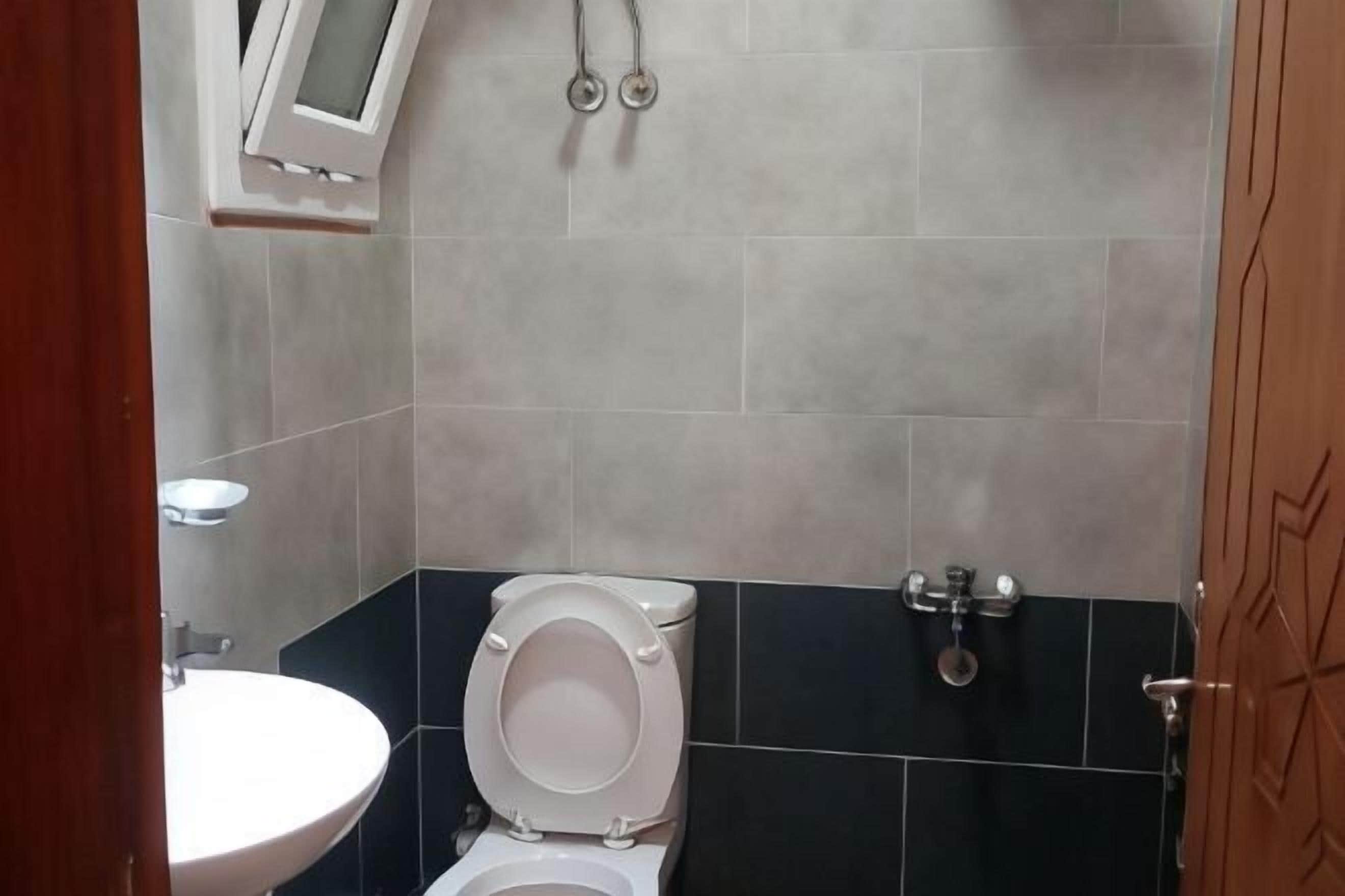 Bad | Dusj, tøfler og håndklær