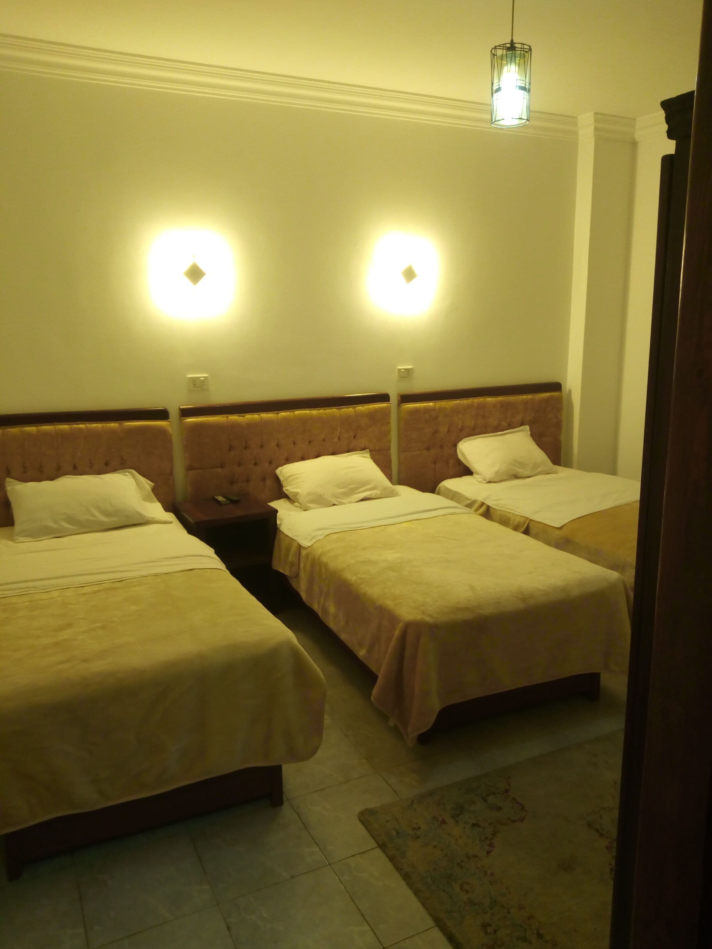 트리플룸, 전용 욕실 | 미니바, 방음 설비, 무료 WiFi, 침대 시트