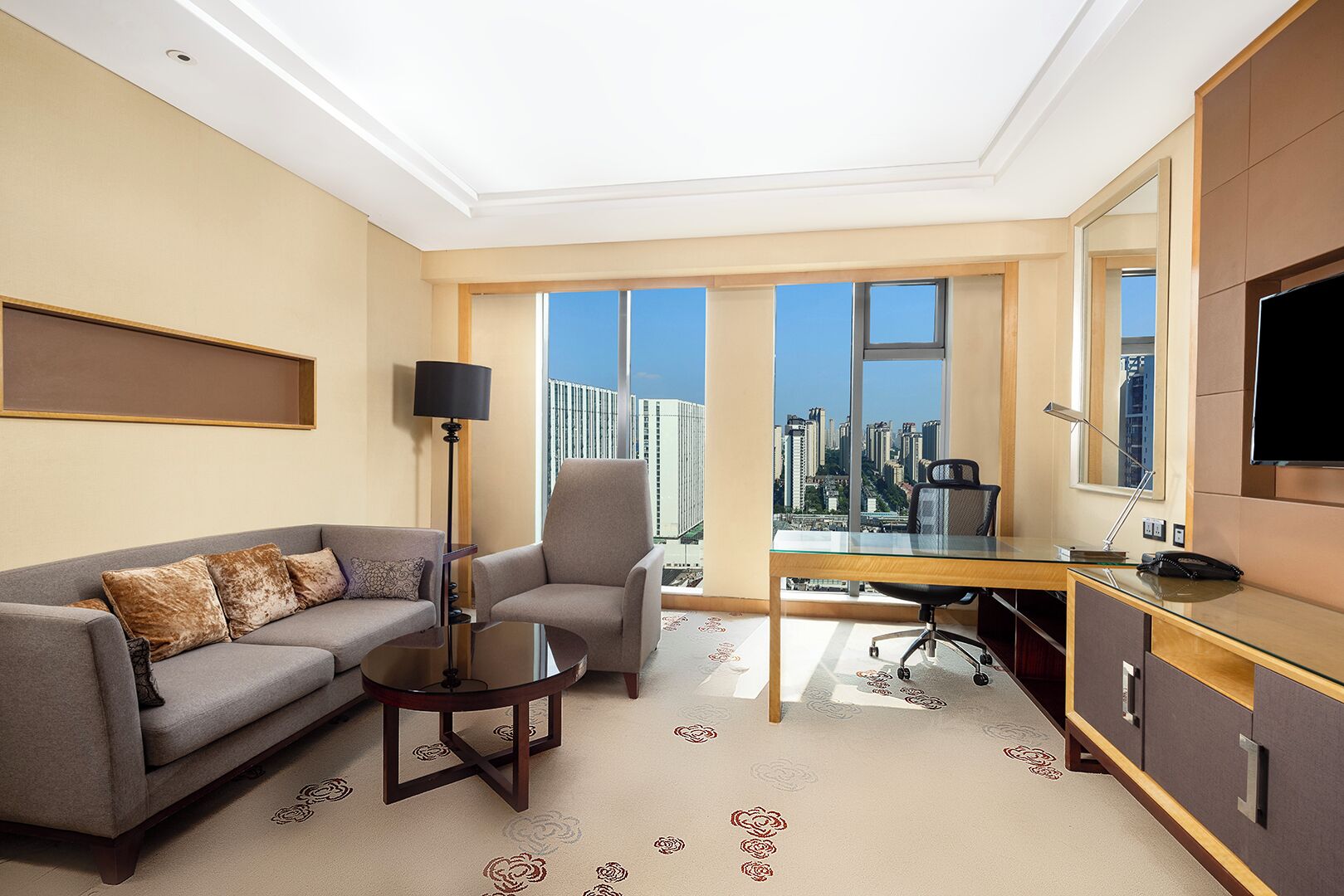 club suite, 1 king bed (hospitality) | living area | 42-inch lcd tv with satellite channels, tv, ipod dock