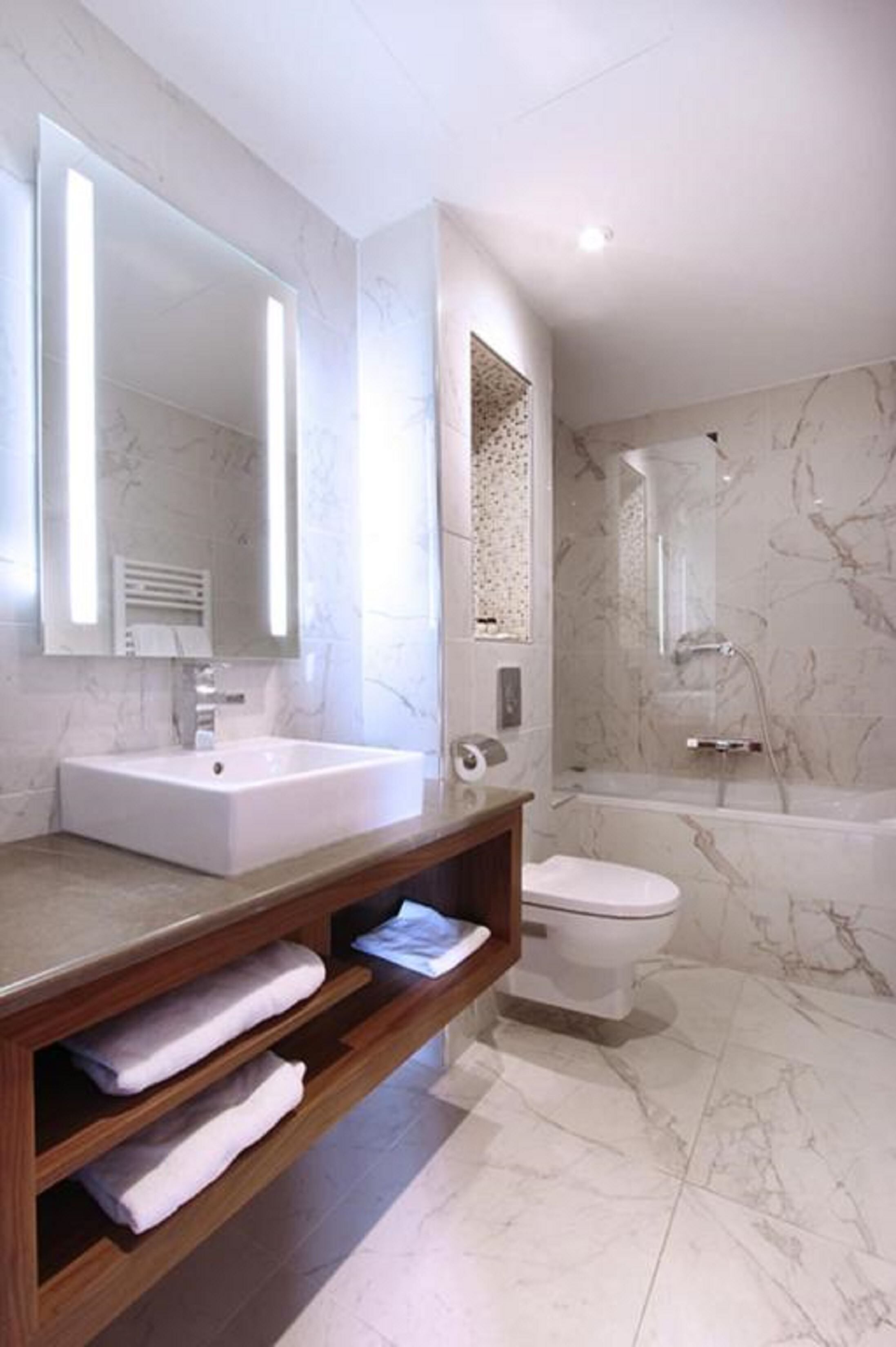 privilege sea view | bathroom | hair dryer, towels