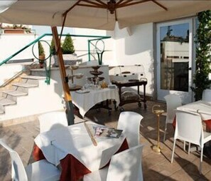 Dining - Hotel Villa Eden (San Giovanni Rotondo)