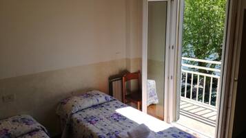 Desk, free WiFi, bed sheets