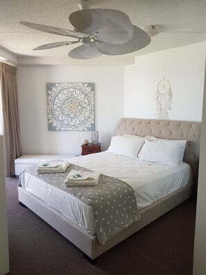 Lägenhet Superior - 1 sovrum (Excellsior ) | 1 sovrum, individuell inredning, unika möbler och strykjärn/strykbräda