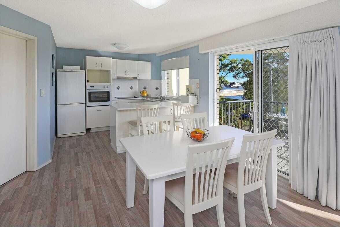 家庭公寓, 2 间卧室 (Stair Access Only) | 客房内用餐