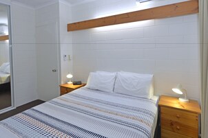 Standard Apartment, 2 Bedrooms (Min 3 Nights) | 2 bedrooms, soundproofing, iron/ironing board, free cribs/infant beds