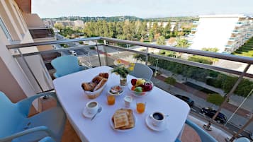 Family Apartment, 3 Bedrooms, Terrace | Terrace/patio