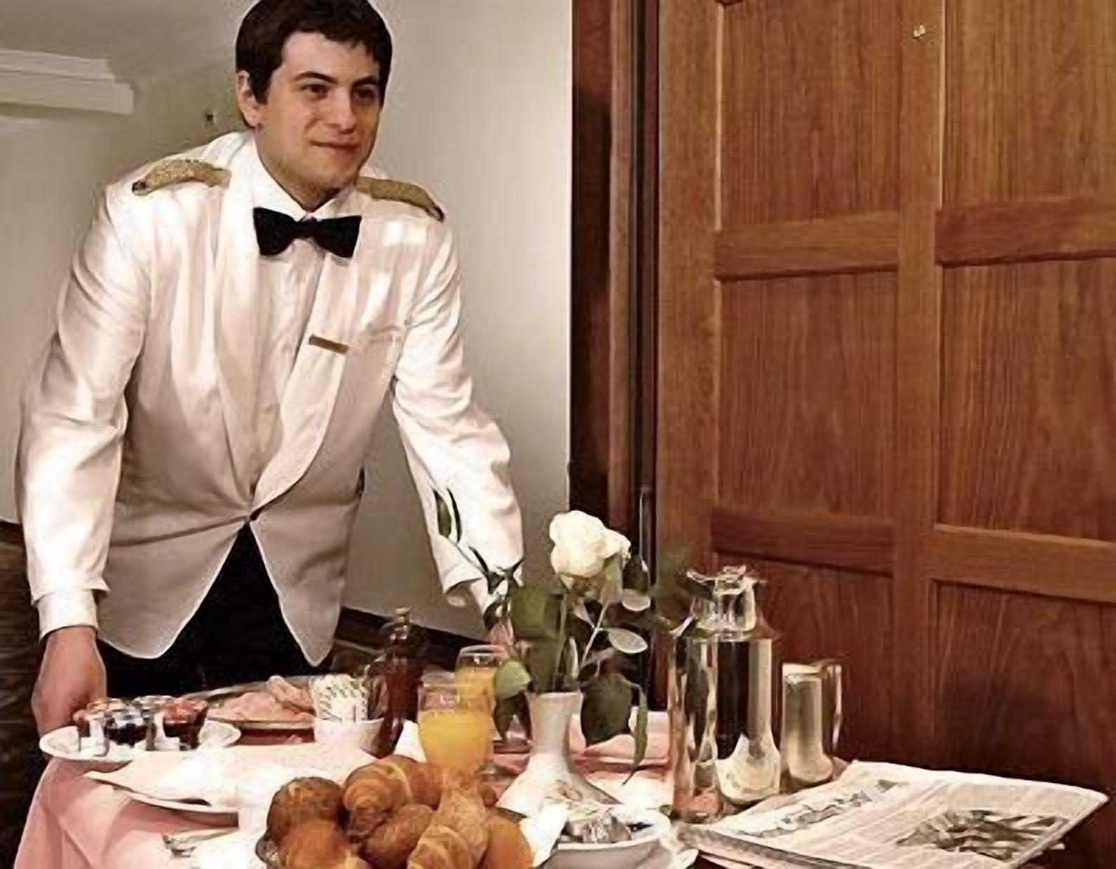 Room service – dining