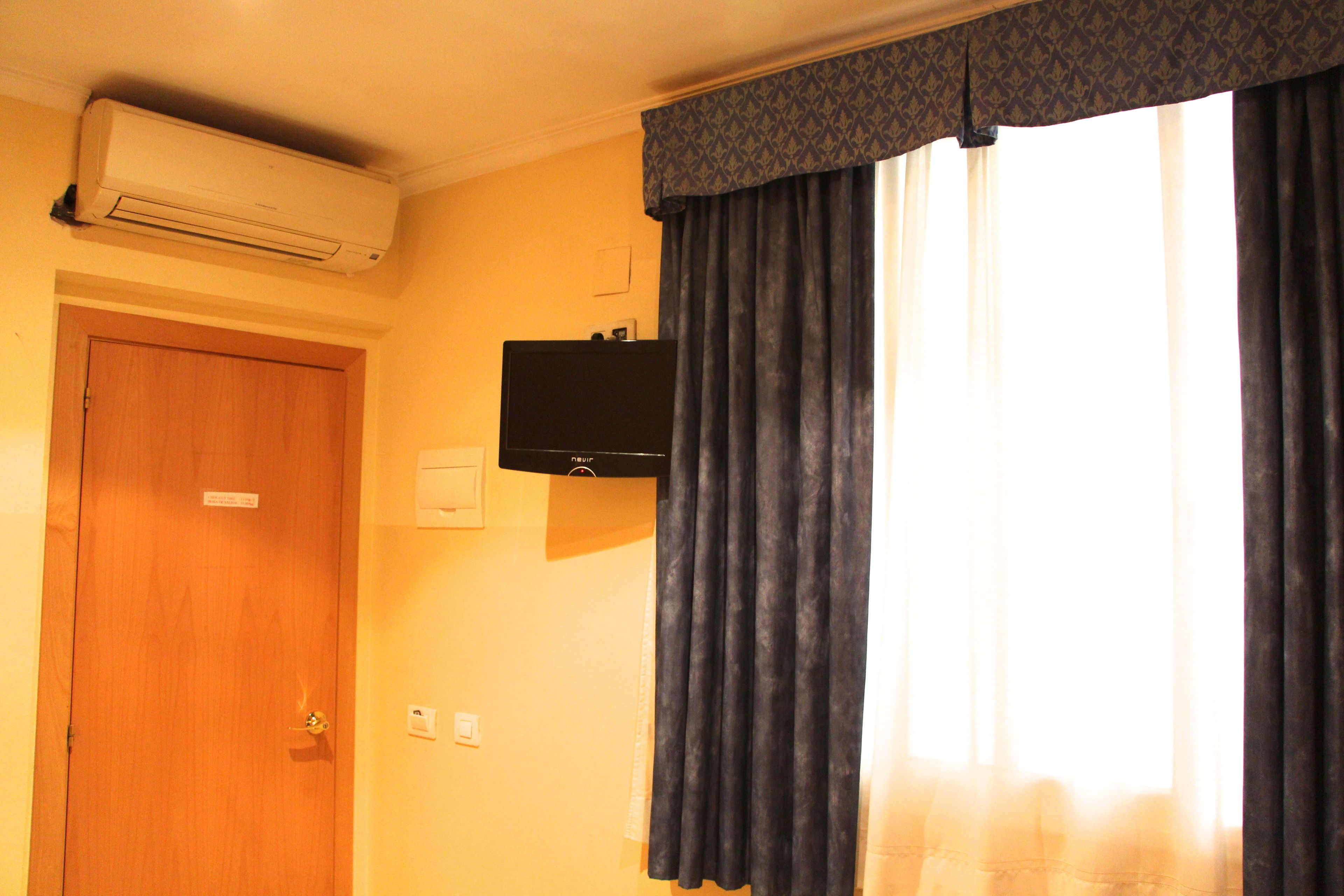 Foto - Hostal Mont Thabor