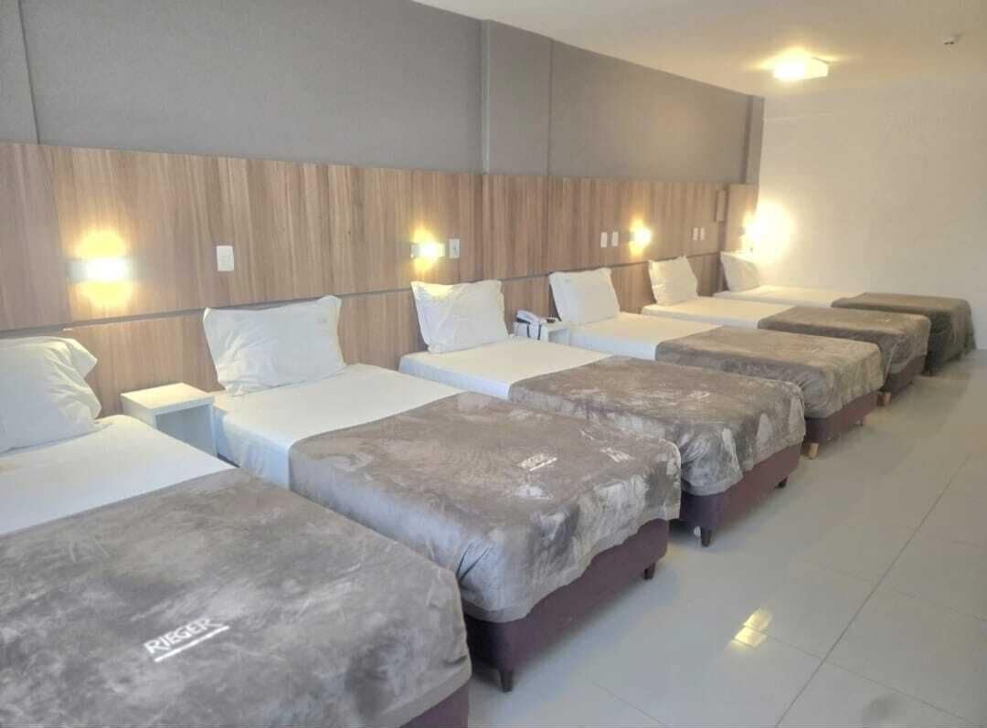 Family Room | Room amenity