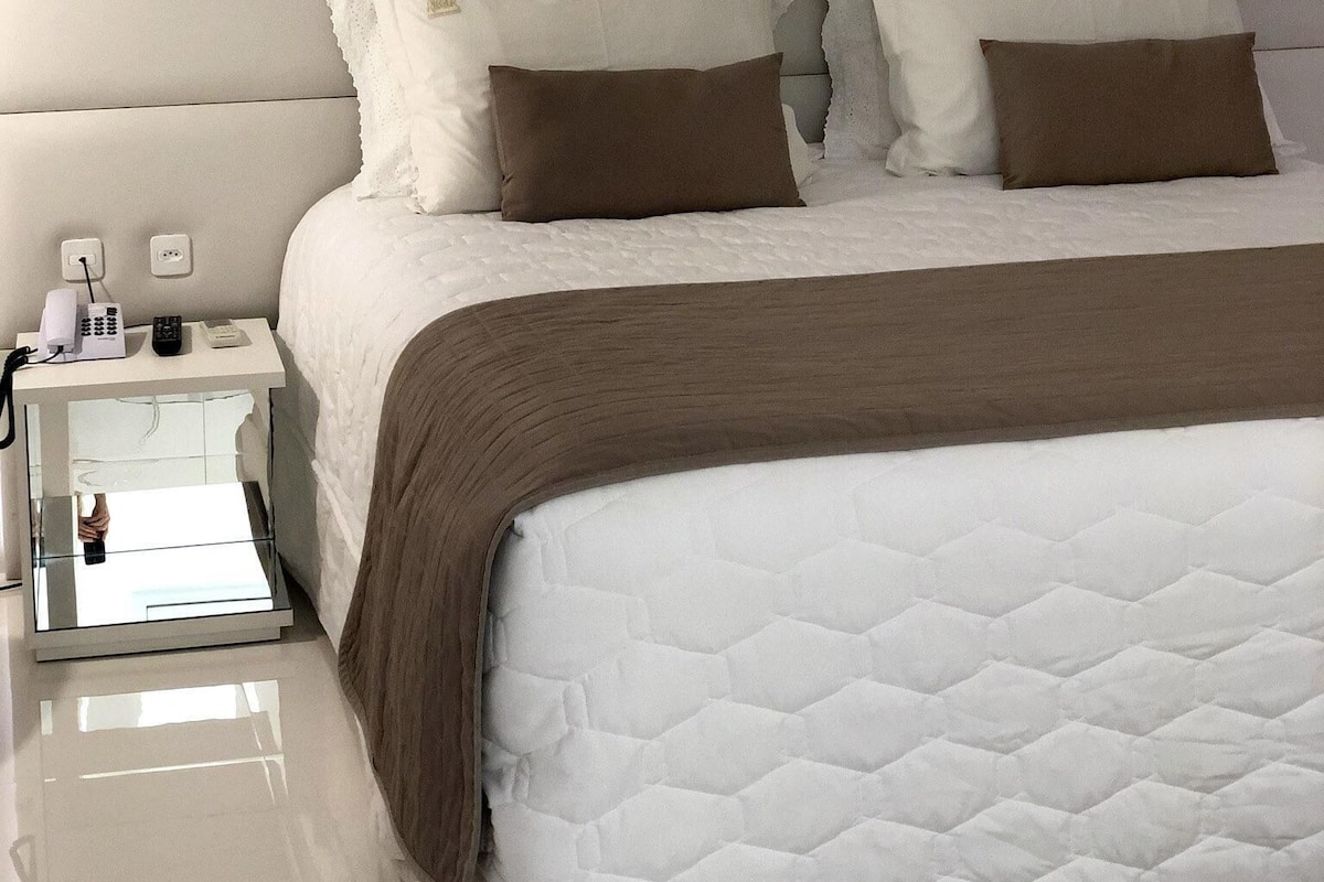 1 bedroom, minibar, in-room safe, blackout drapes