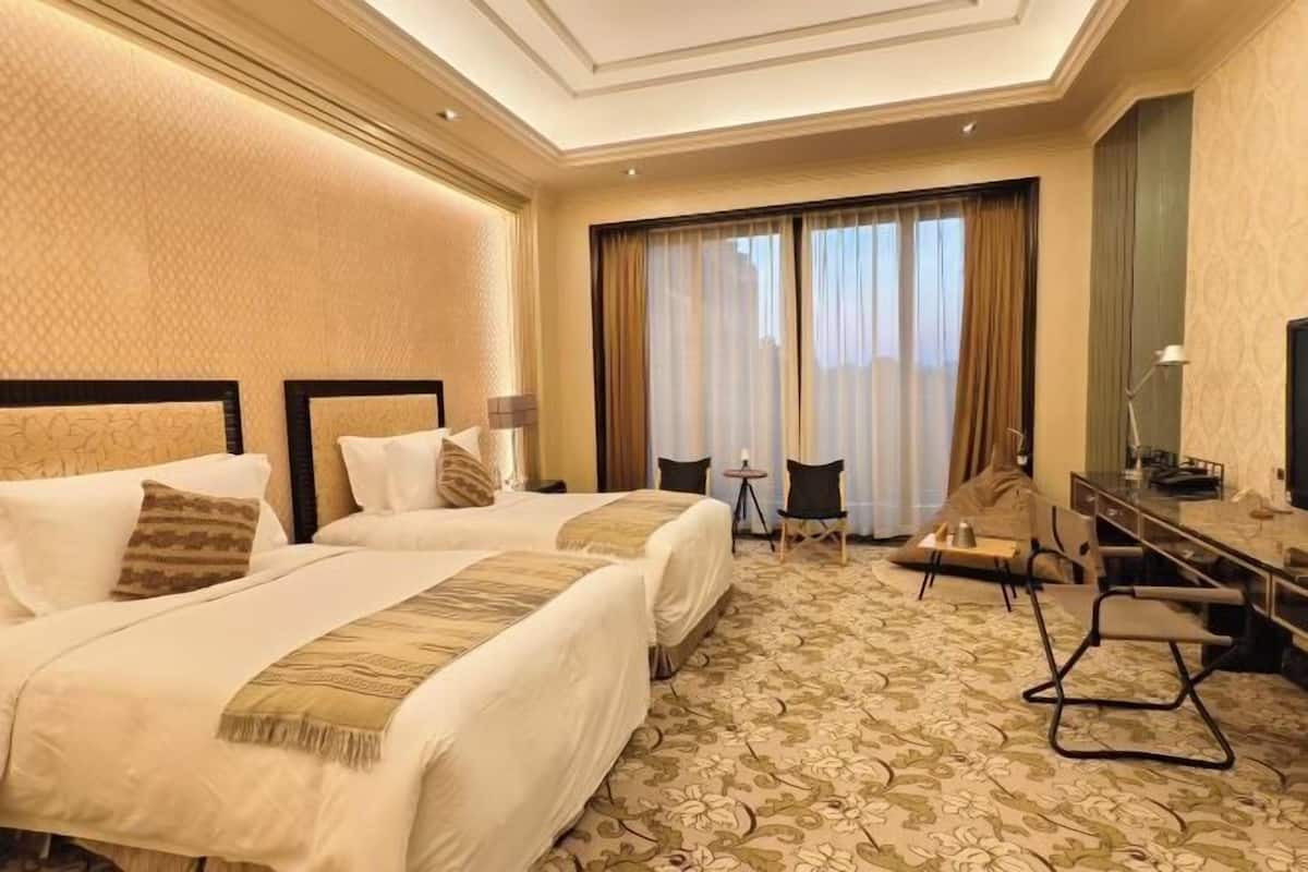 Biancheria da letto di alta qualità, copriletto in piuma, minibar